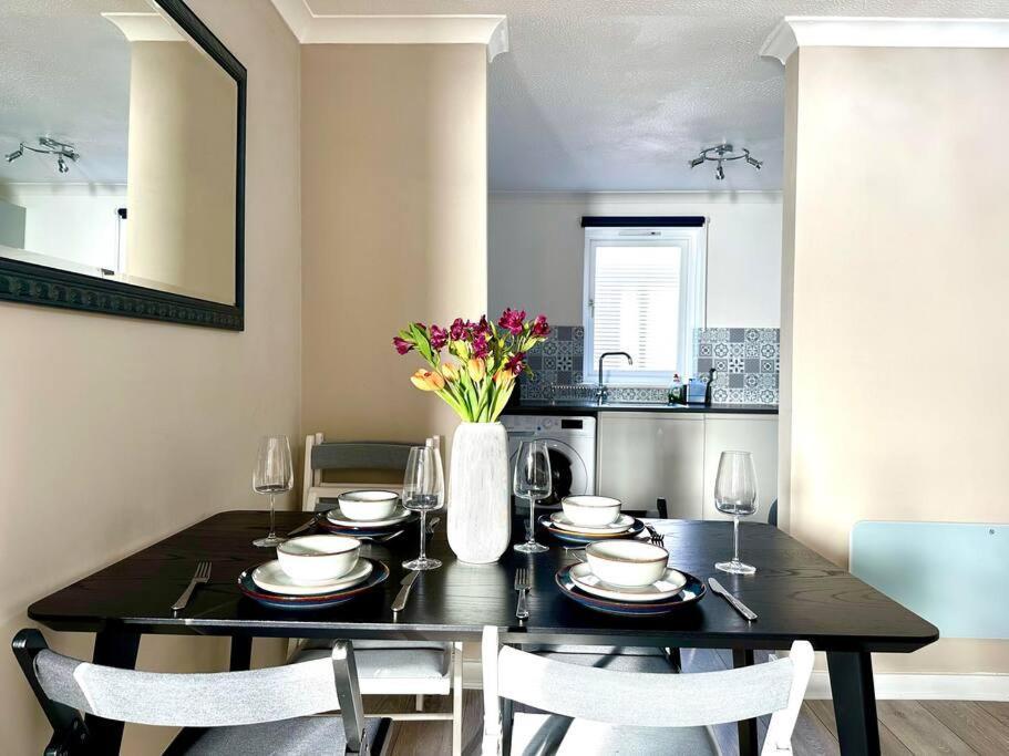 Fab Oxford City Centre Apartment Sleeps 6 With Exterior foto